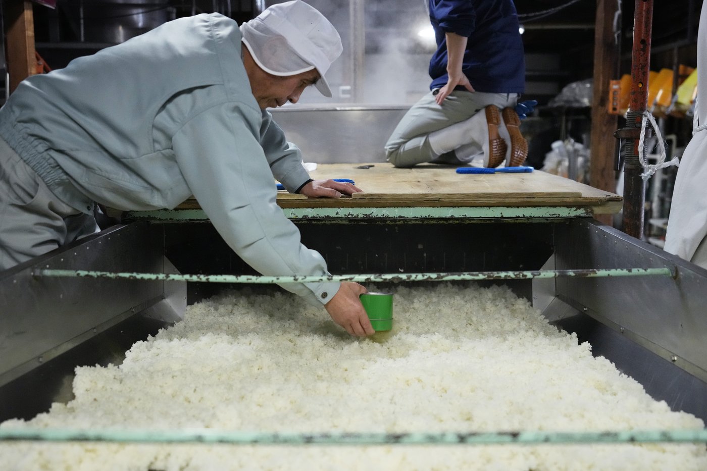 Japan's famous sake joins UNESCO's cultural heritage list, a boost to brewers and enthusiasts | iNFOnews.ca