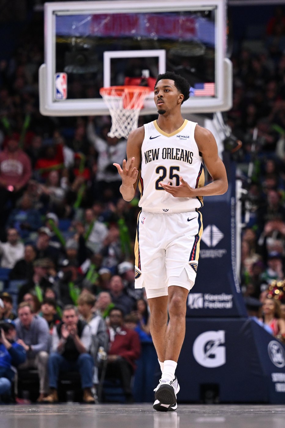 Zion Williamson scores 27 points to lead the Pelicans past the Mavericks 129-111 | iNFOnews.ca
