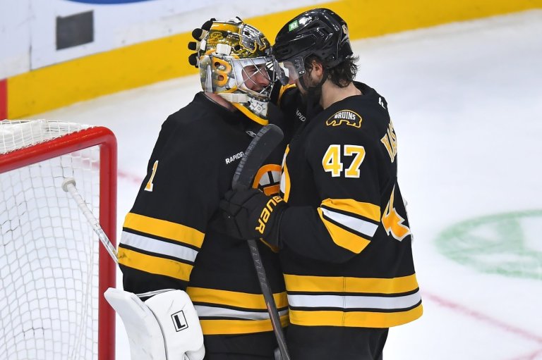 Bruins rally to beat Blues 5-2 with two goals each from Kastelic and Minten | iNFOnews.ca