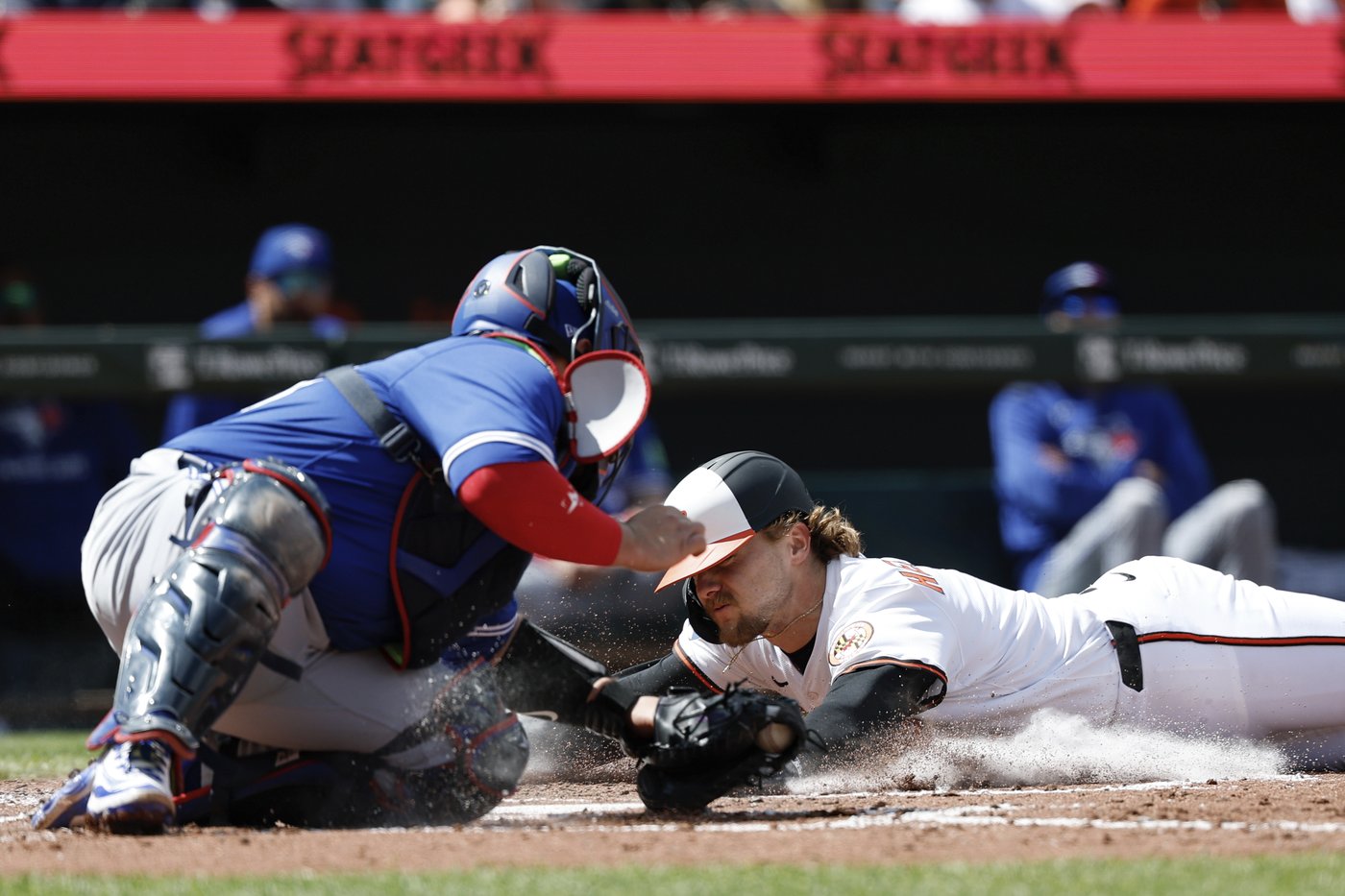 Myles Straw drives in go-ahead run in 10th, Blue Jays beat Orioles 7-6 | iNFOnews.ca