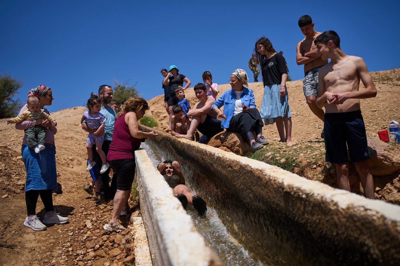 Far-right settlers divert West Bank spring water as Israel backs heritage site takeovers | iNFOnews.ca
