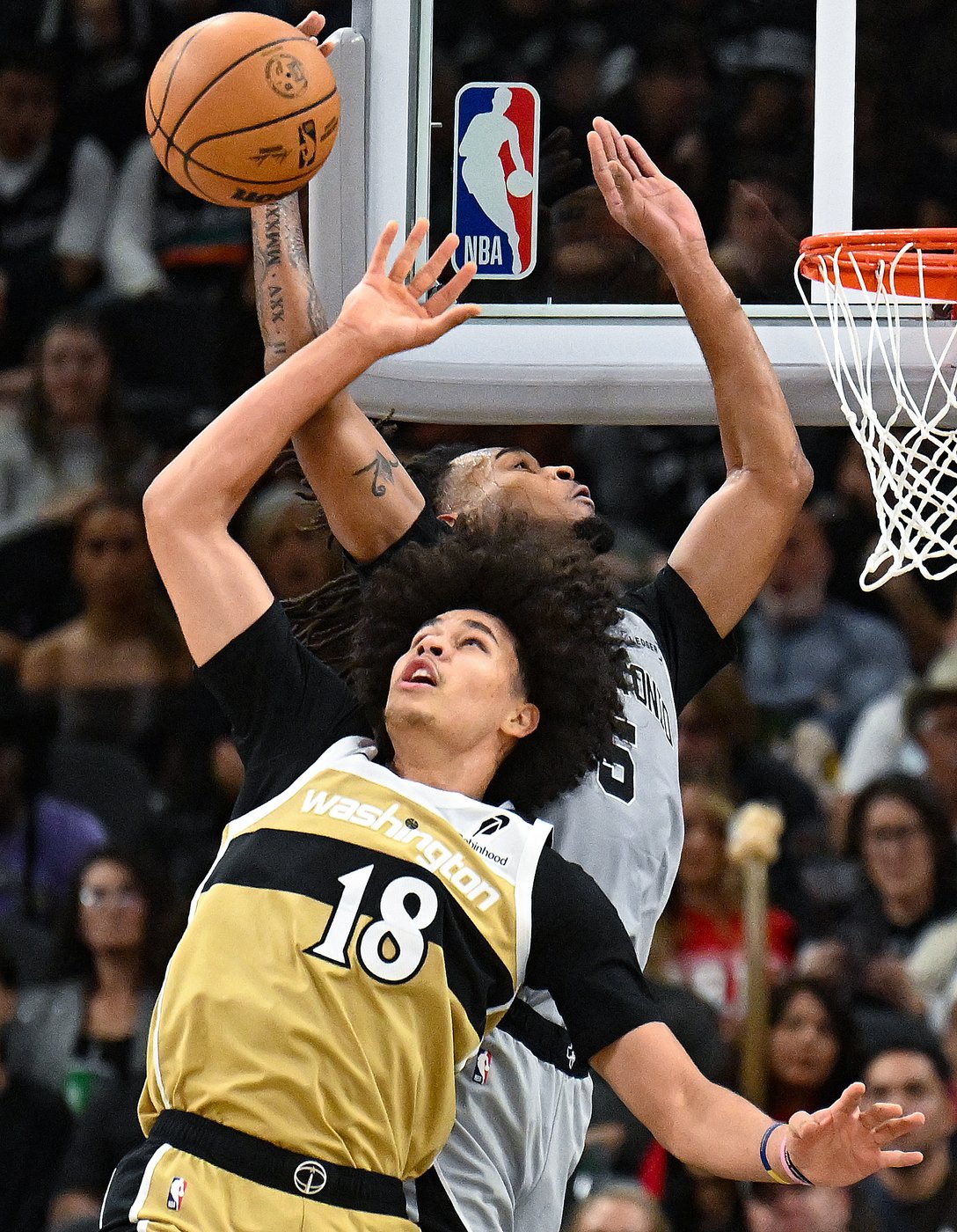 Spurs rebound from NBA Cup loss to beat Wizards 119-94 | iNFOnews.ca Spurs rebound from NBA Cup loss to beat Wizards 119-94 | iNFOnews.ca