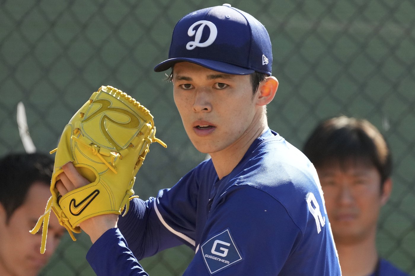 With the Dodgers' organization watching, Roki Sasaki has some success throwing live batting practice | iNFOnews.ca With the Dodgers' organization watching, Roki Sasaki has some success throwing live batting practice | iNFOnews.ca