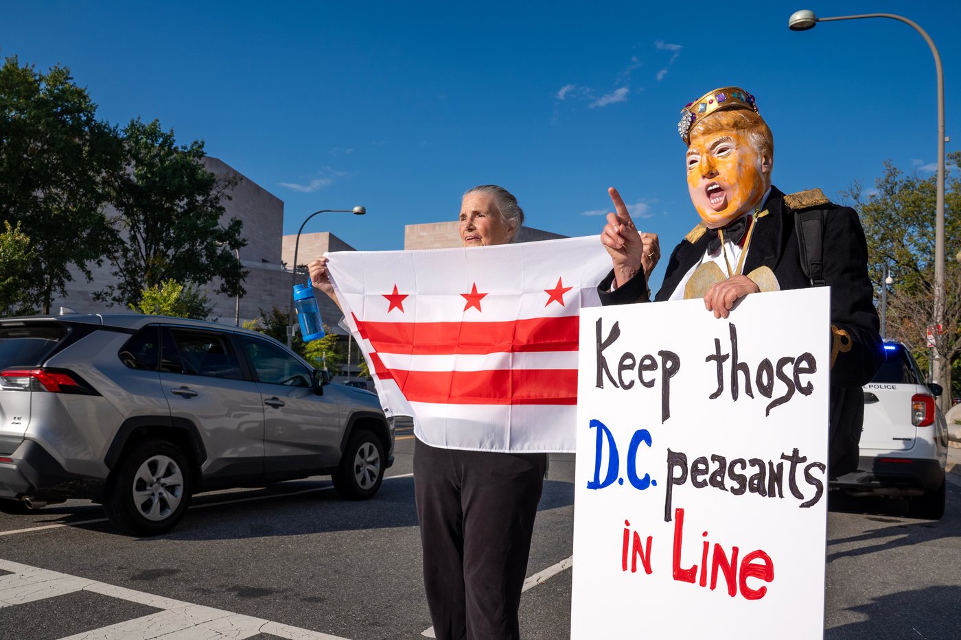 Appeals court judges question the government about Trump's DC National Guard deployment | iNFOnews.ca