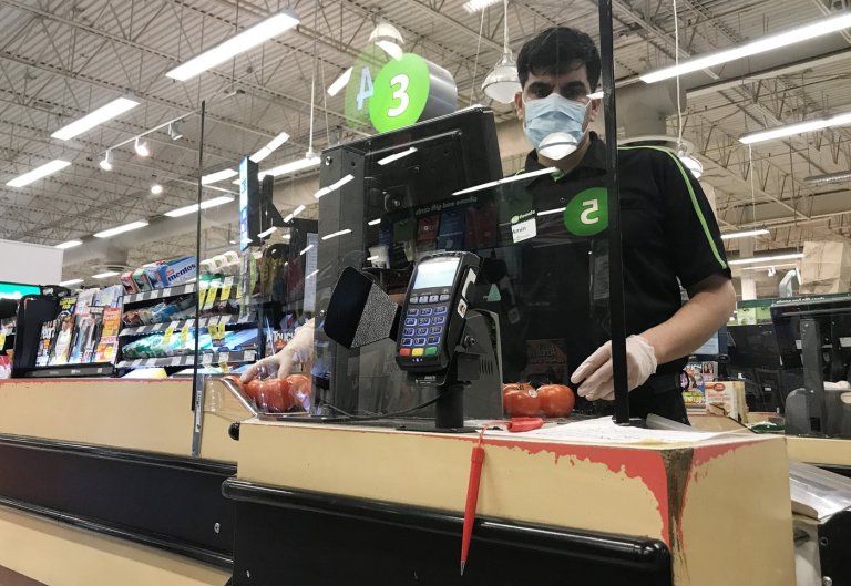 Most Canadians want to ban or regulate algorithmic pricing, poll shows | iNFOnews.ca