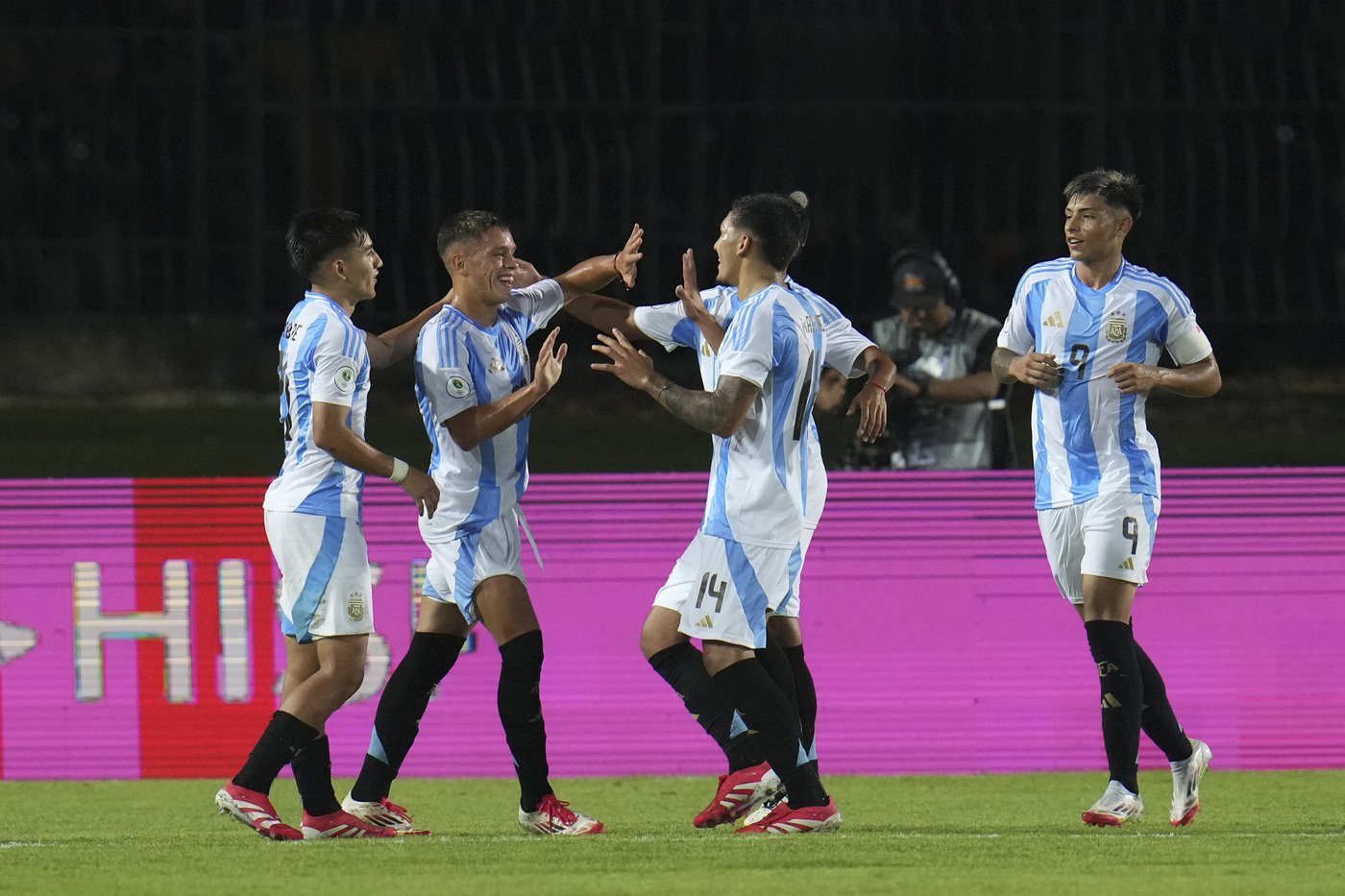 Argentina's U-20 team beats Brazil 6-0 in South American championship | iNFOnews.ca