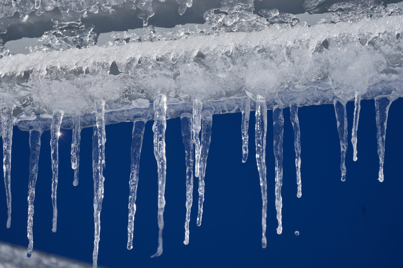 Photos show people in Lebanon enjoying winter weather on the slopes | iNFOnews.ca