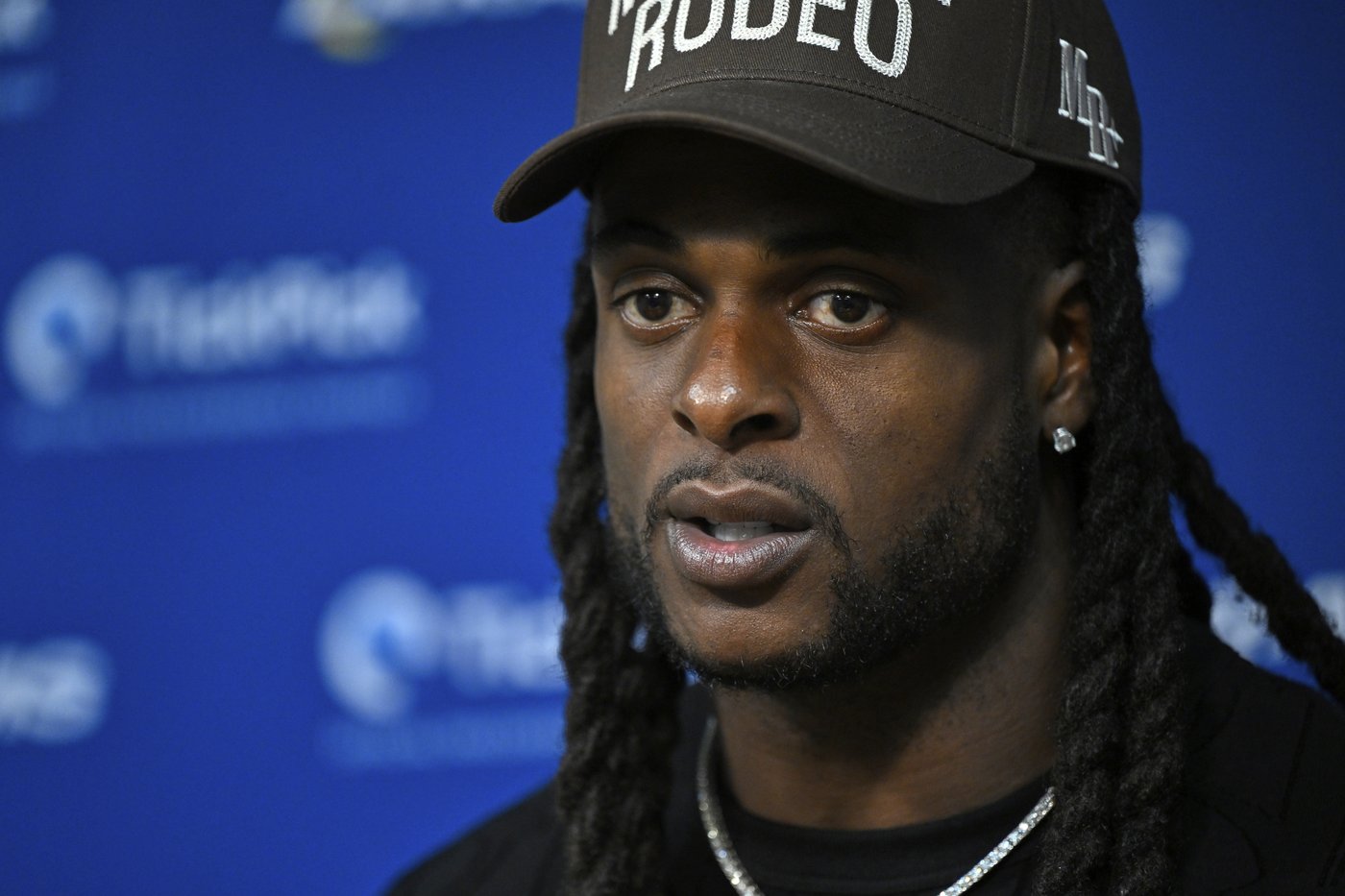 WR Davante Adams, RT Rob Havenstein sit out Rams' practice with what McVay says are minor injuries | iNFOnews.ca