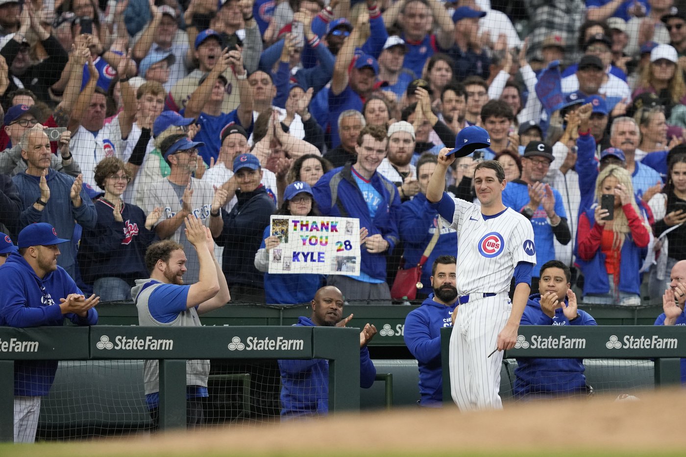 Kyle Hendricks sharp in what may have been Cubs' finale, 3-0 win over Reds | iNFOnews.ca Kyle Hendricks sharp in what may have been Cubs' finale, 3-0 win over Reds | iNFOnews.ca