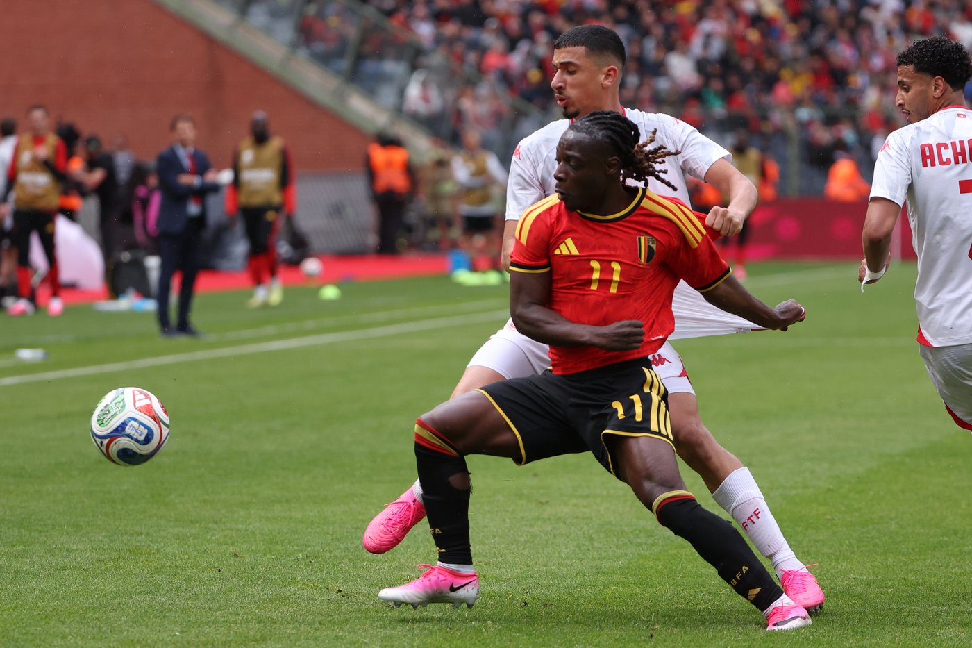 Belgium winger Jérémy Doku could miss World Cup knockout matches as wife awaits birth of 1st child | iNFOnews.ca Belgium winger Jérémy Doku could miss World Cup knockout matches as wife awaits birth of 1st child | iNFOnews.ca