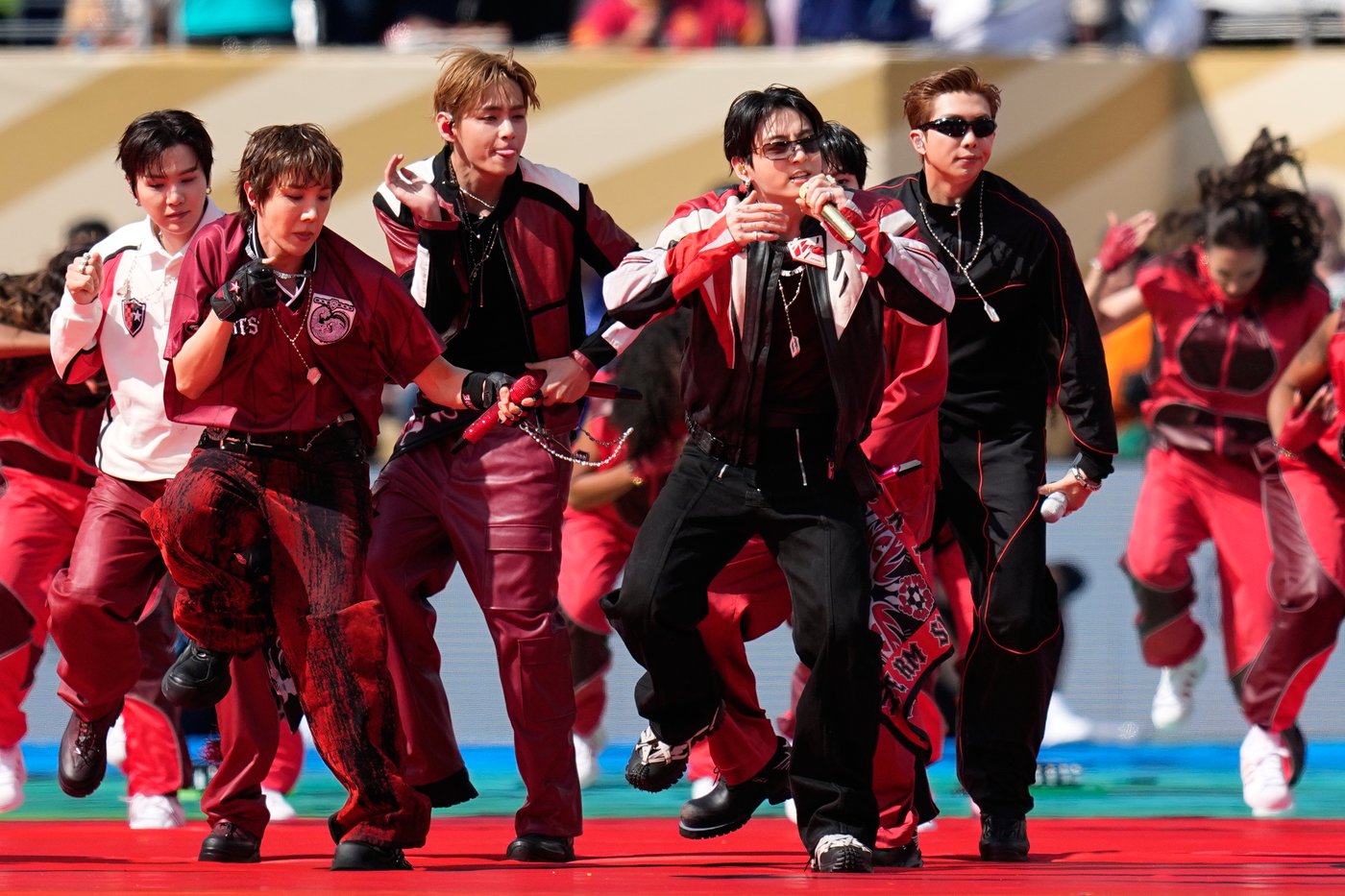 Performers take to the stage at the World Cup final, in photos | iNFOnews.ca