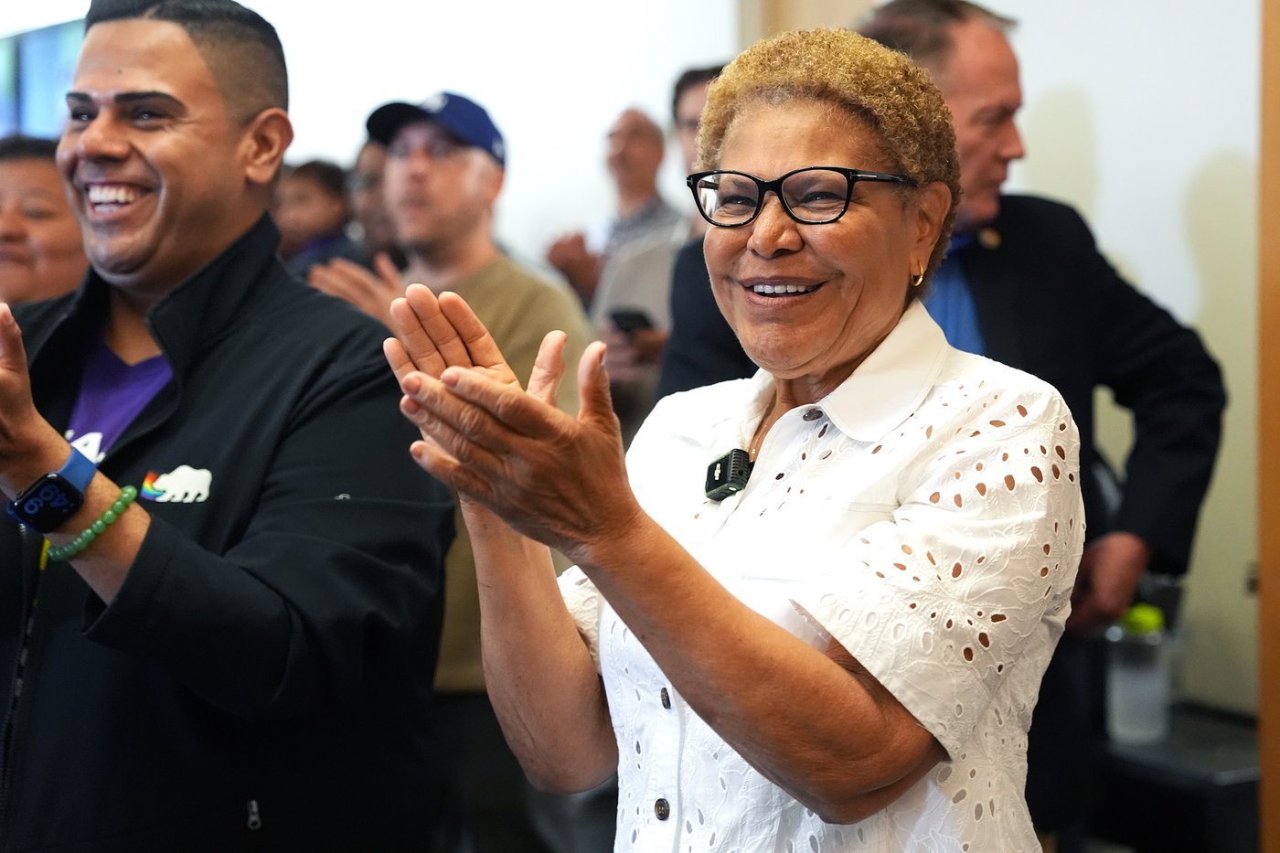 Candidates for California governor and LA mayor scramble to pitch to voters in final days | iNFOnews.ca Candidates for California governor and LA mayor scramble to pitch to voters in final days | iNFOnews.ca