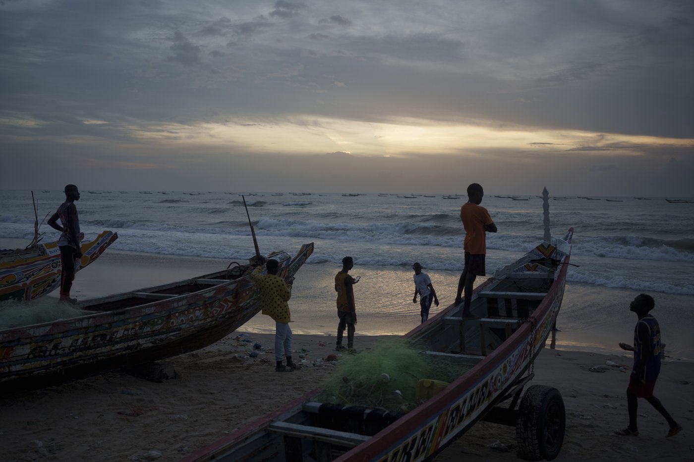 At least 30 bodies found on a boat along a migrant route off Senegal | iNFOnews.ca At least 30 bodies found on a boat along a migrant route off Senegal | iNFOnews.ca