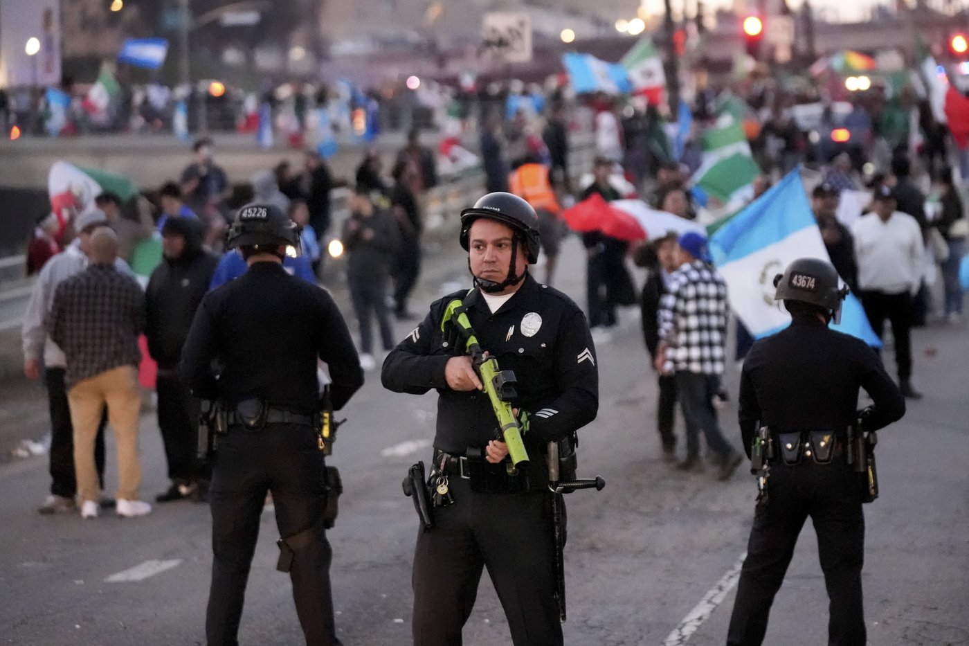 Protests against Trump and Project 2025 are planned in cities across the US | iNFOnews.ca