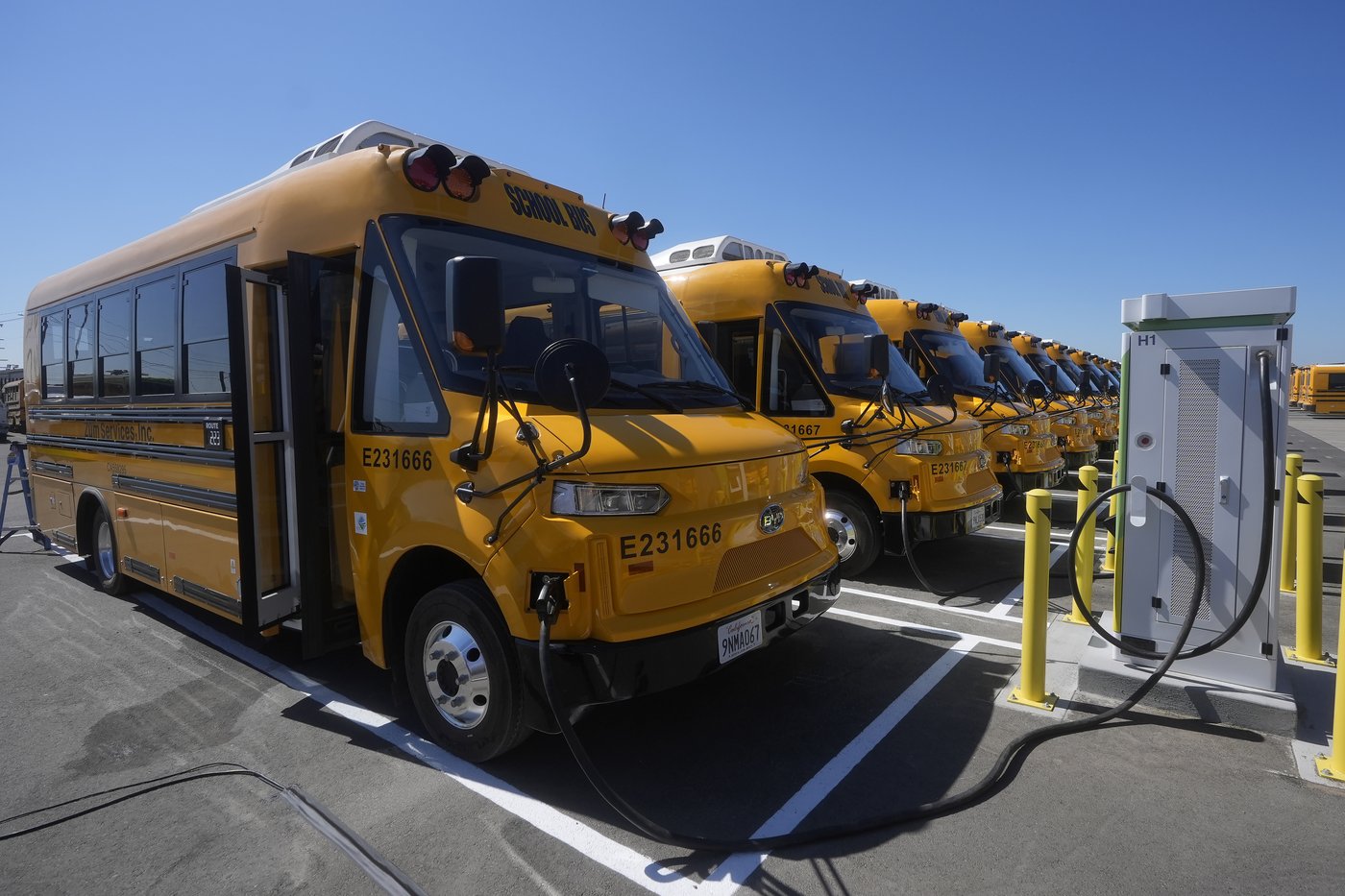 California expands its electric school bus fleet as federal freeze paused efforts elsewhere | iNFOnews.ca California expands its electric school bus fleet as federal freeze paused efforts elsewhere | iNFOnews.ca
