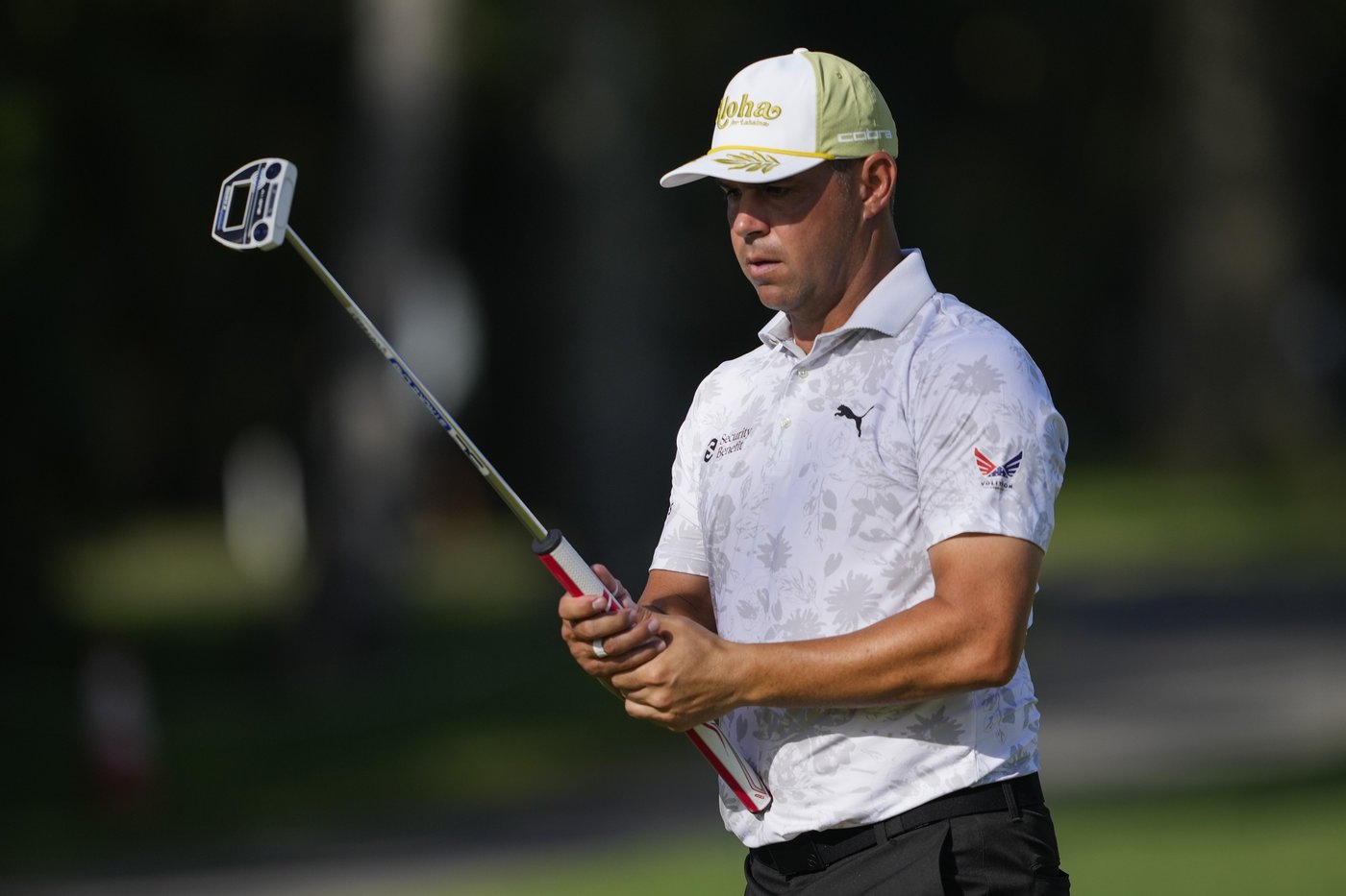 Spaun grabs one-stroke lead at Sony Open, Taylor two shots back | iNFOnews.ca