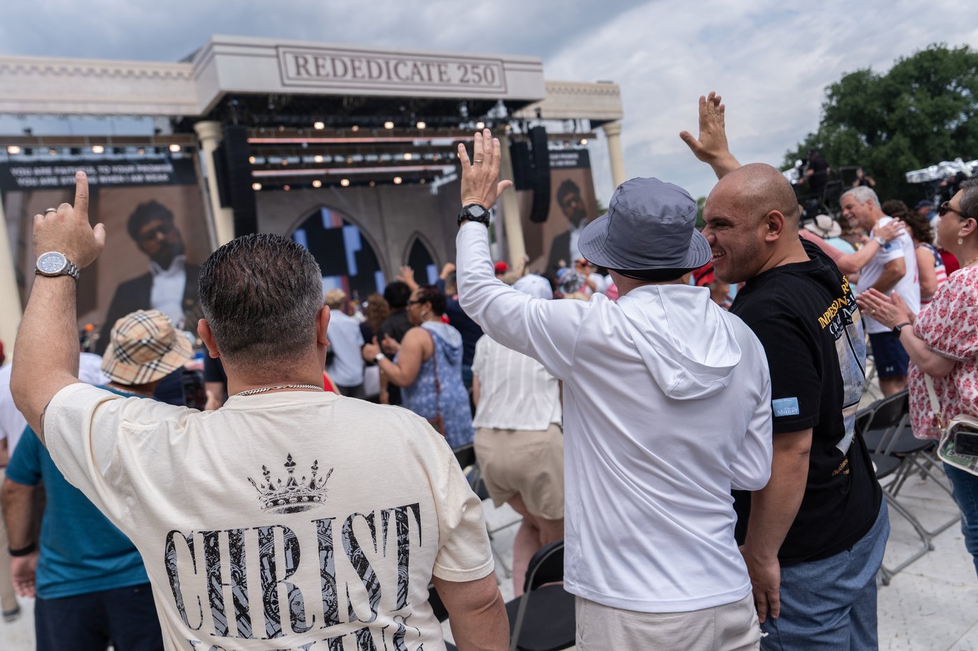 Thousands flocked to the National Mall in Washington for an America-themed prayer rally | iNFOnews.ca