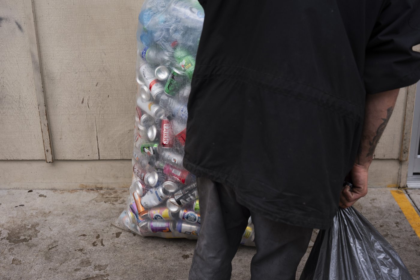 Oregon's landmark bottle redemption law may change due to concerns over drugs and homelessness | iNFOnews.ca