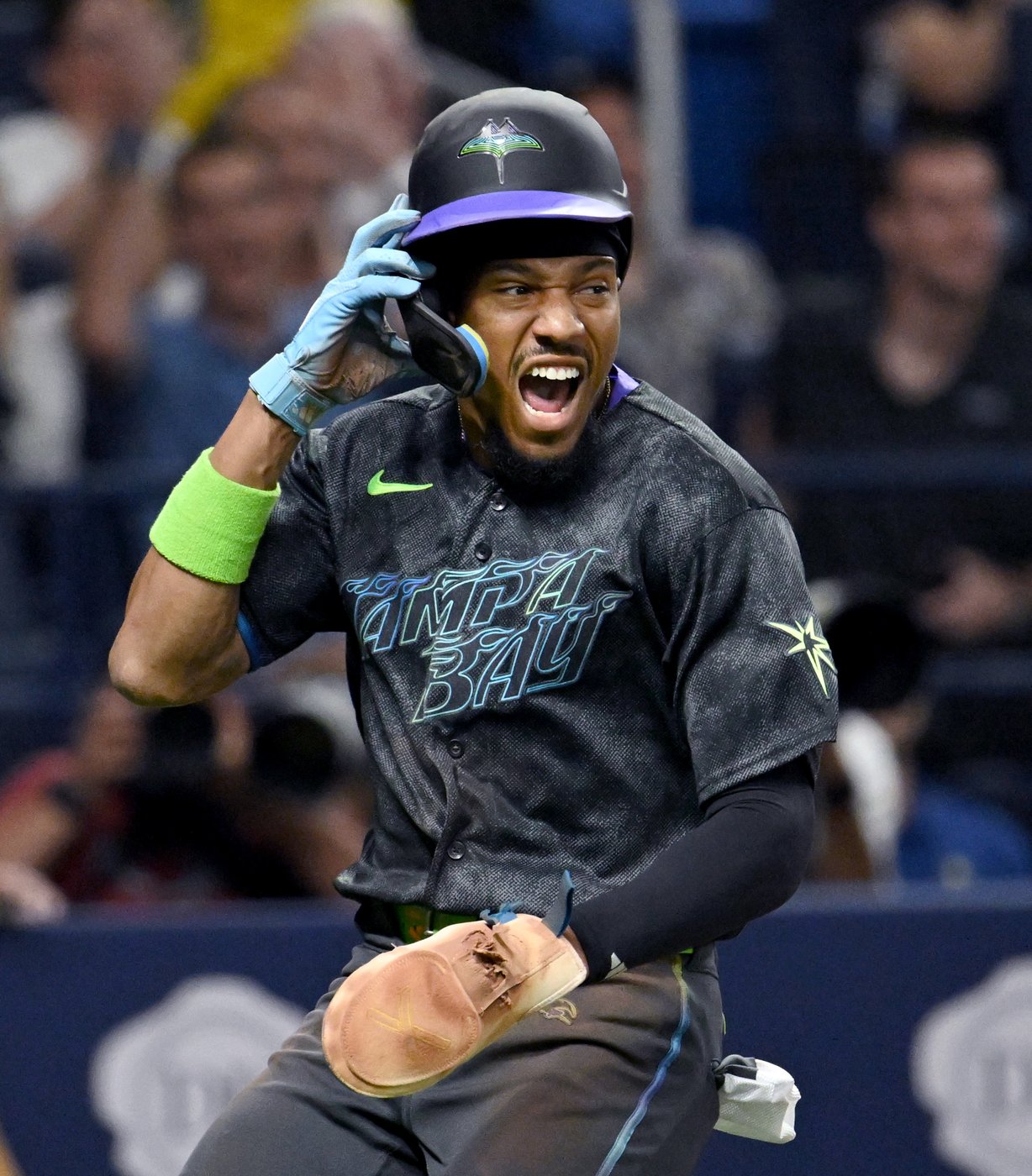 Rays extend Yanks' skid to 4, rally on Walls and Aranda infield grounders in 10th for 5-4 win | iNFOnews.ca