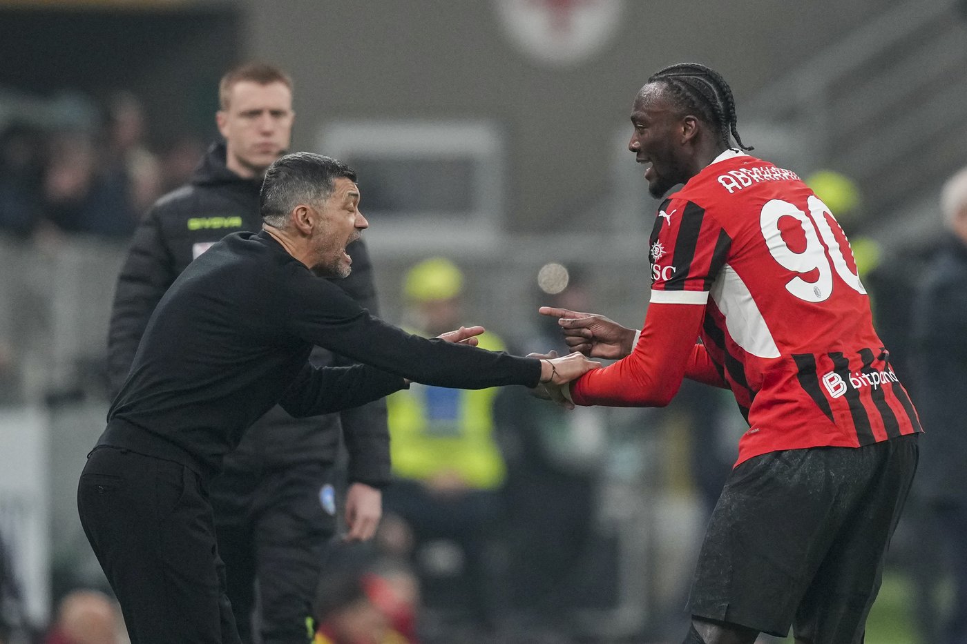 Milan's new signings help the Rossoneri beat Roma 3-1 to reach Italian Cup semifinals | iNFOnews.ca Milan's new signings help the Rossoneri beat Roma 3-1 to reach Italian Cup semifinals | iNFOnews.ca