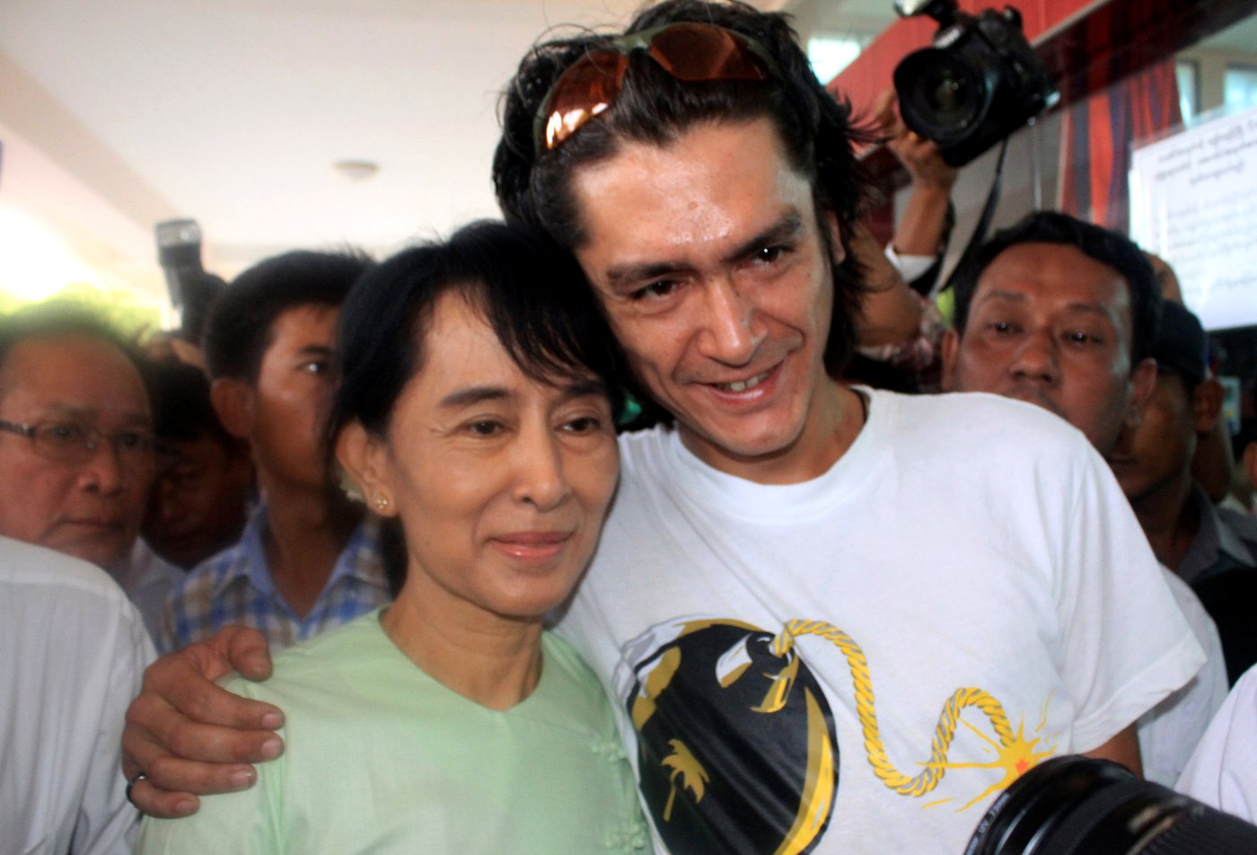 Detained Myanmar leader Suu Kyi is allowed her first call with her son in 5 years | iNFOnews.ca