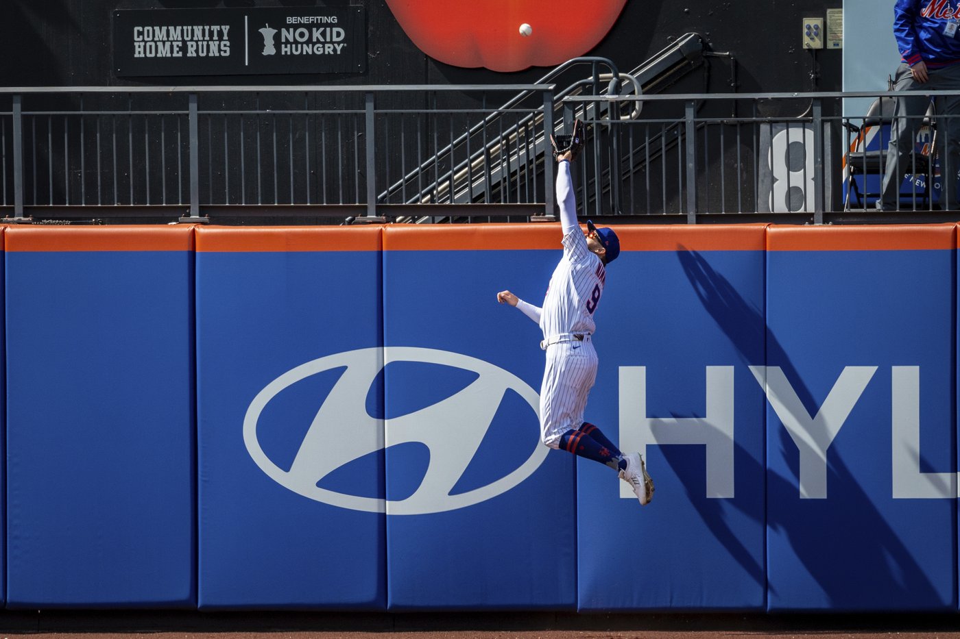 Vientos returns to Mets' lineup after missing 2 games with groin discomfort | iNFOnews.ca