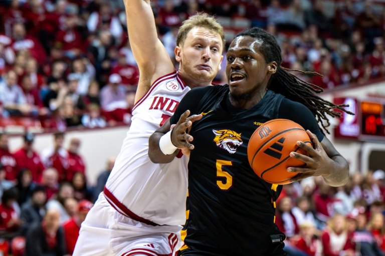 No. 25 Indiana returns from break and takes control quickly in 100-56 rout of Bethune-Cookman | iNFOnews.ca