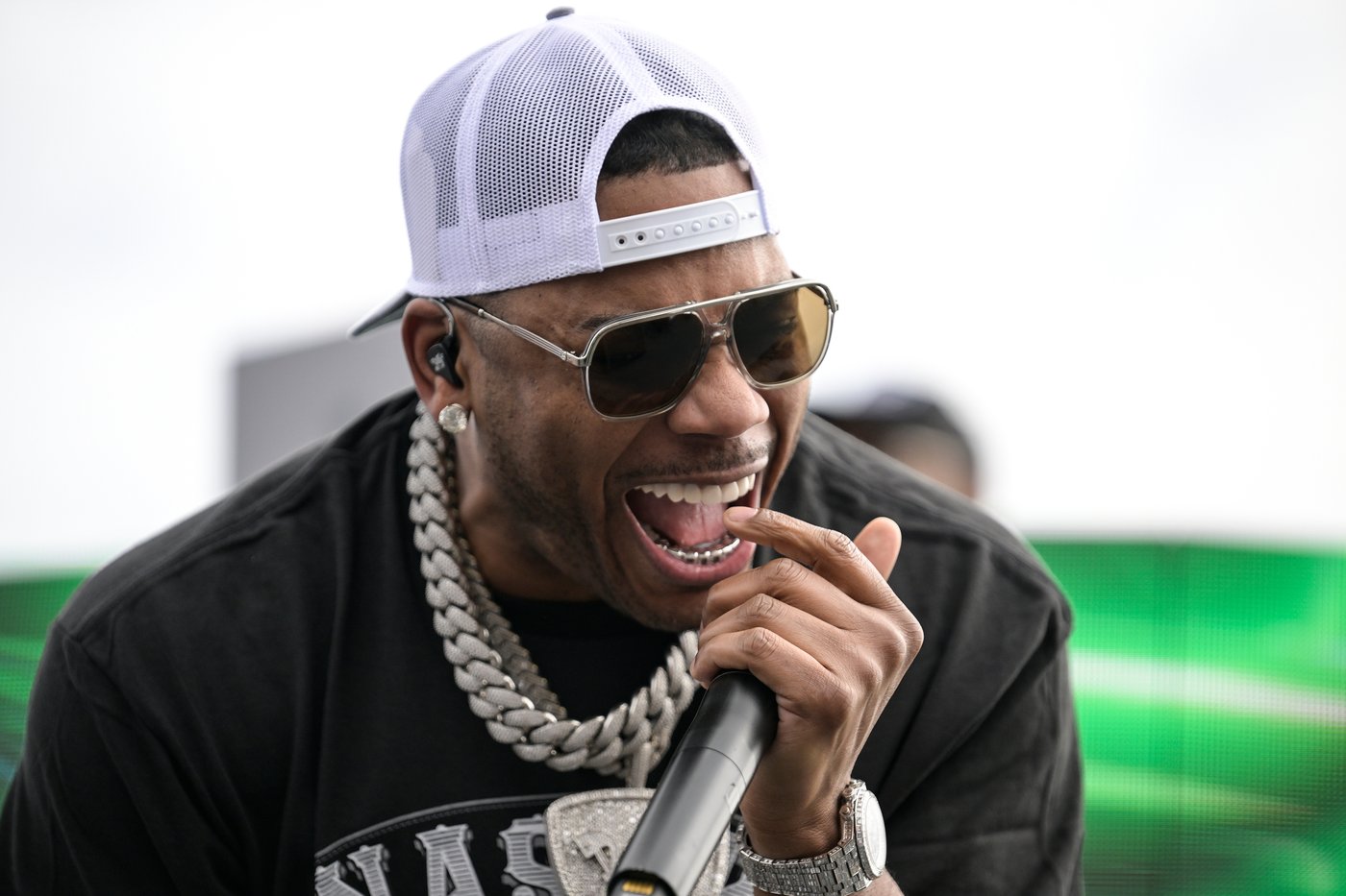 50 Cent, Nelly and The Chainsmokers to headline Sports Illustrated concert series during World Cup | iNFOnews.ca