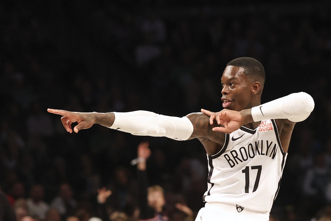 Tatum scores 36 points, the Celtics pour it on in 2nd half to beat the Nets 139-114 | iNFOnews.ca