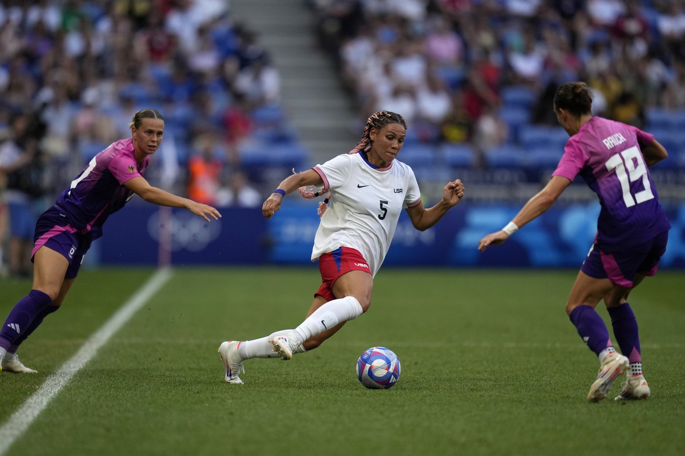 Emma Hayes names USWNT roster for first matches since winning gold at the Olympics | iNFOnews.ca