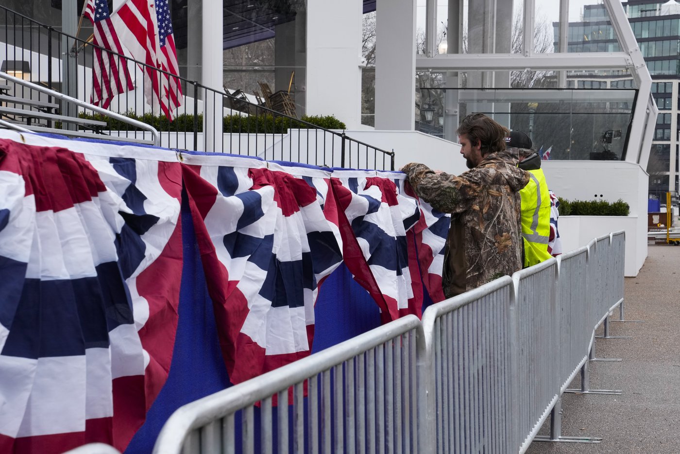 Trump's inauguration will be held inside. What to know if you're traveling to Washington | iNFOnews.ca