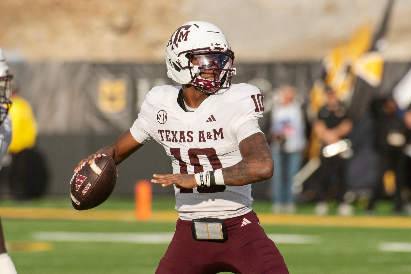 Texas A&M seeks redemption against South Carolina after last year's embarrassing loss | iNFOnews.ca