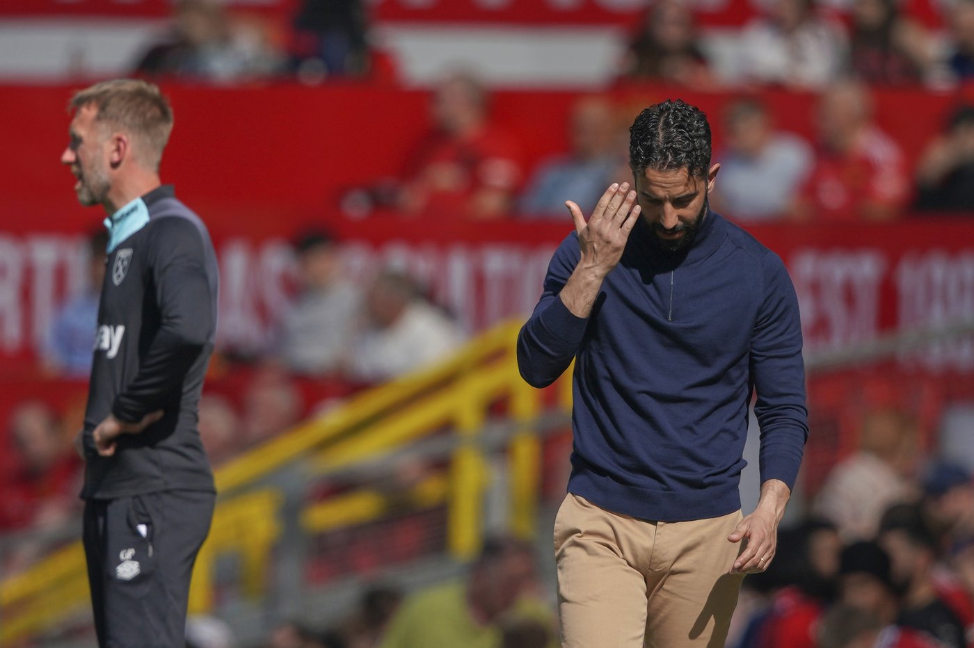 Man United coach Ruben Amorim is embarrassed and has raised doubts about his future | iNFOnews.ca