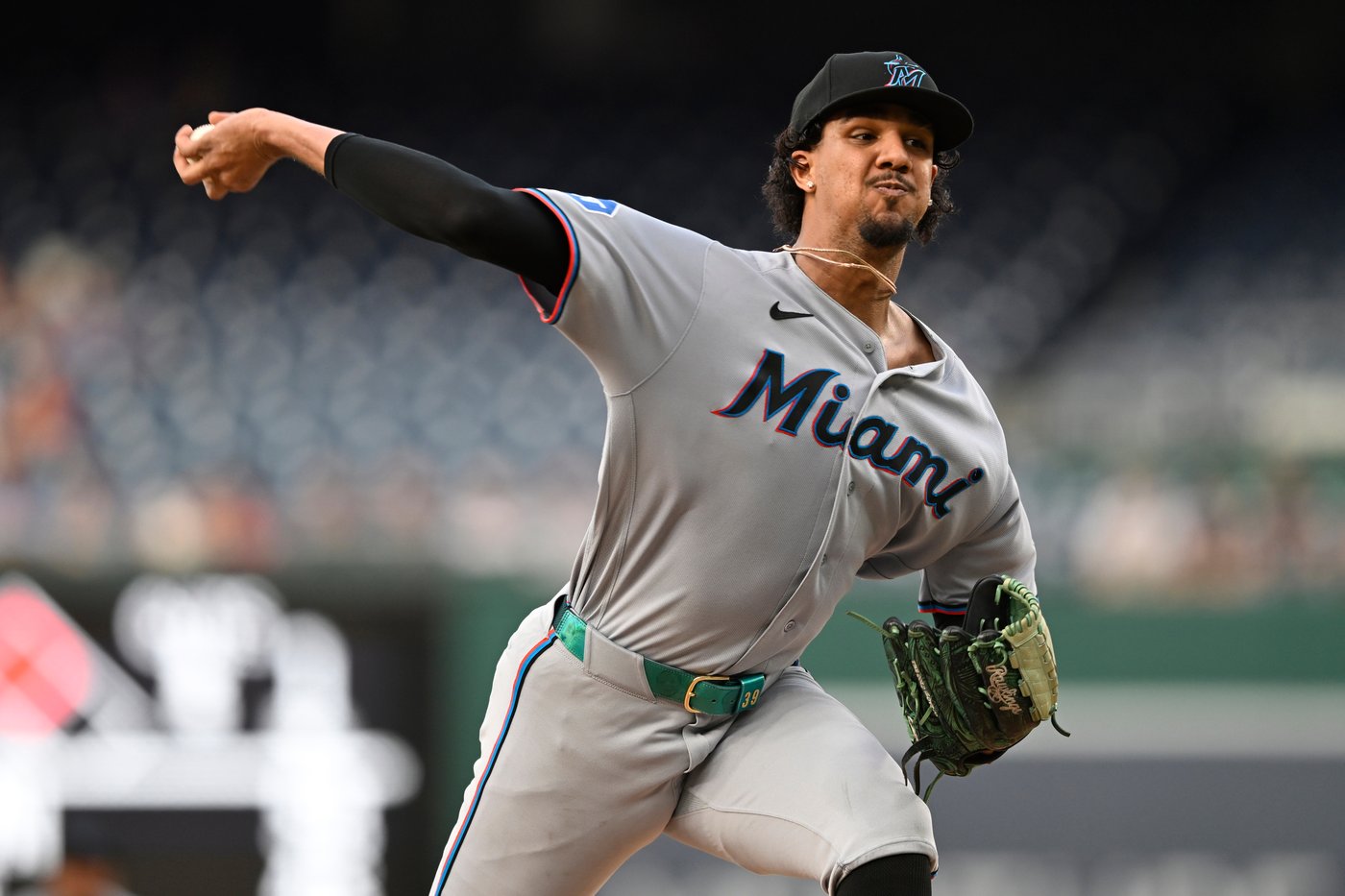 Jackson Kent earns his 1st major league win as the Nationals beat the Marlins 9-2 | iNFOnews.ca