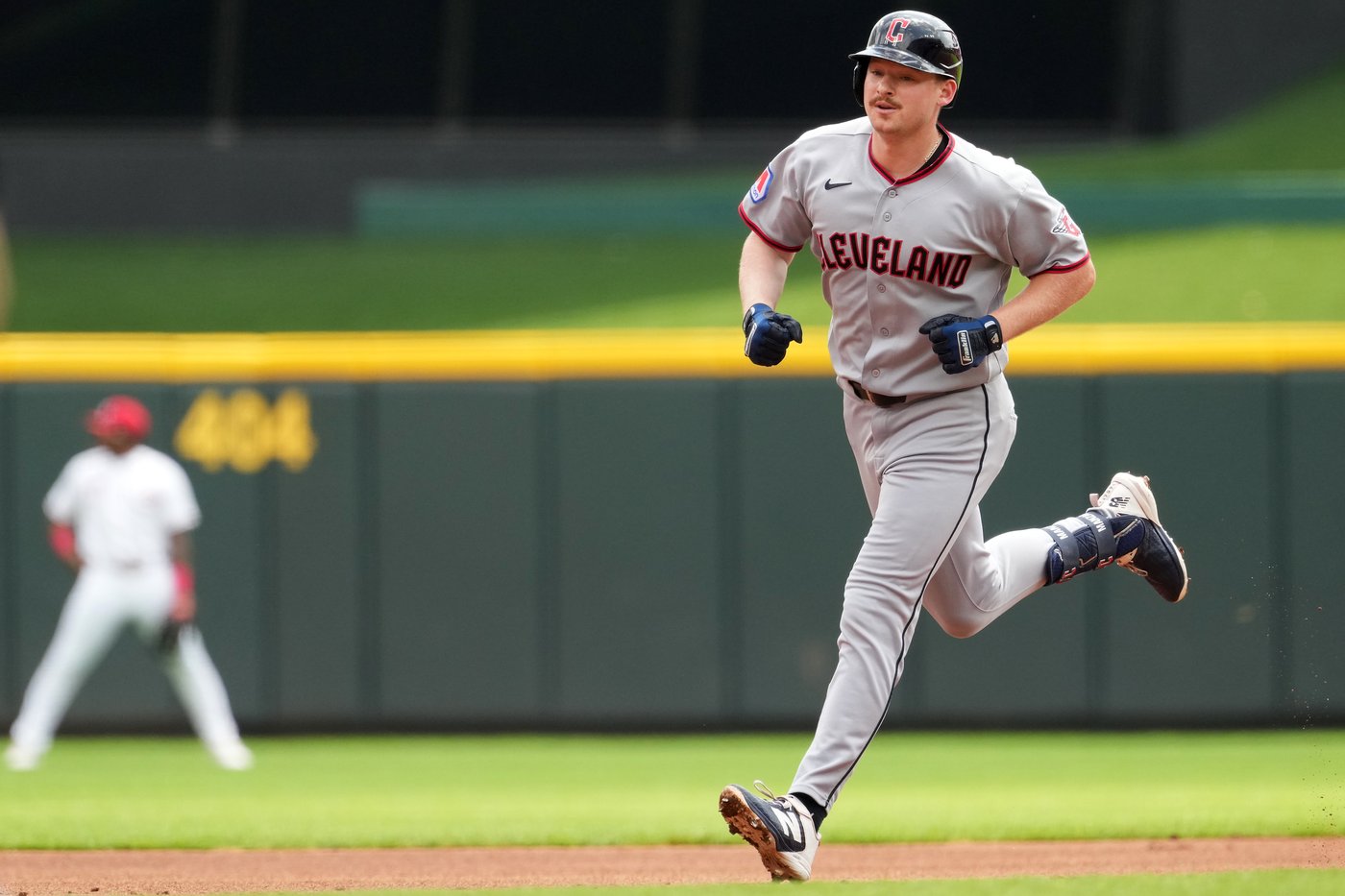 Manzardo hits 1st grand slam, Guardians rally for 6-5 win over Reds in Game 1 of doubleheader | iNFOnews.ca