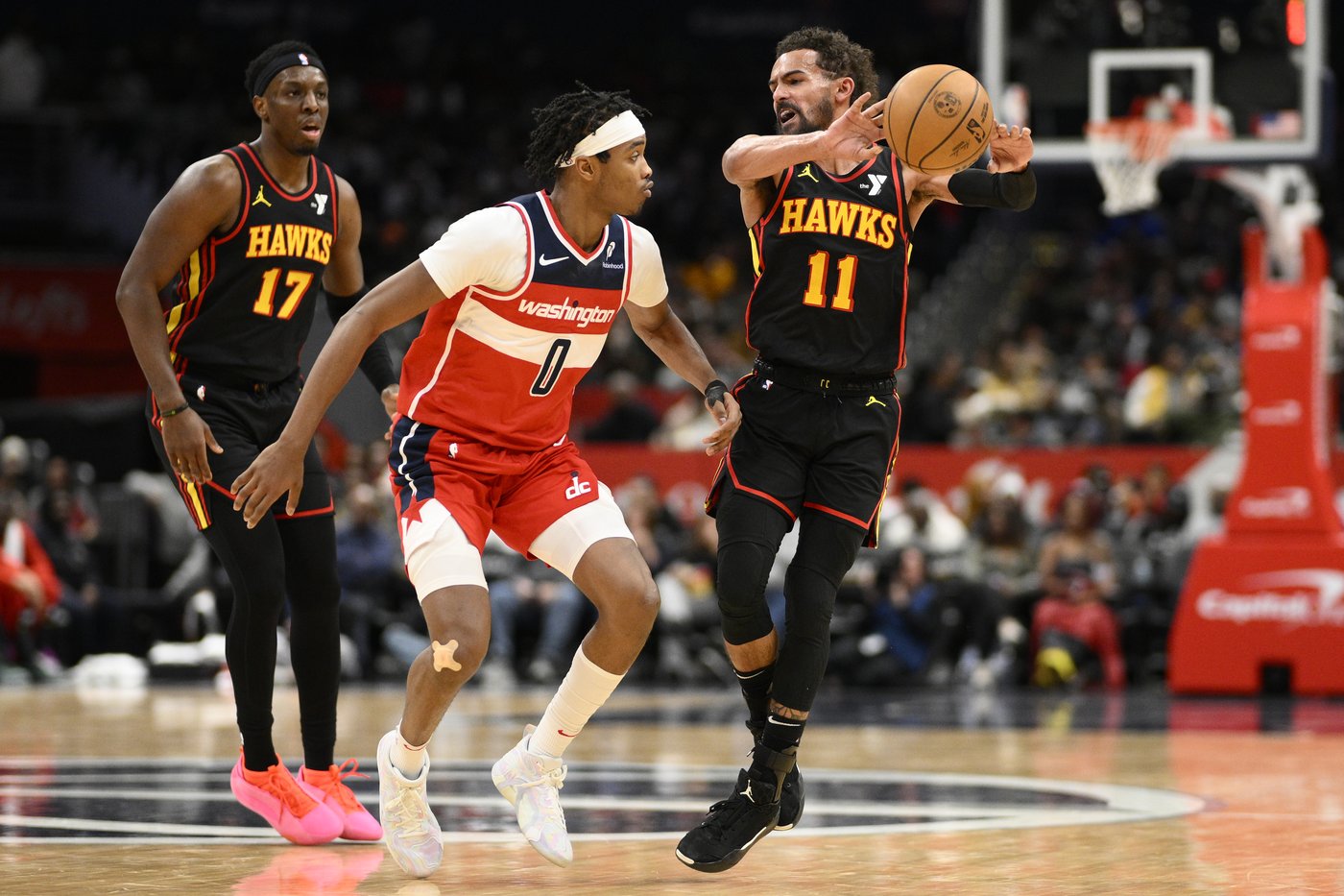 Trae Young scores 35 points and has 14 assists in Atlanta's 125-111 victory over Washington | iNFOnews.ca