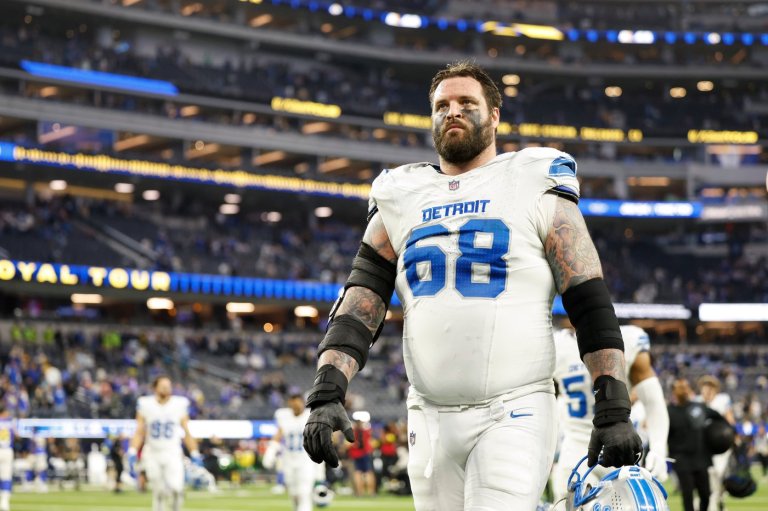 Lions offensive tackle Taylor Decker asks for release after planning to return for 11th season | iNFOnews.ca
