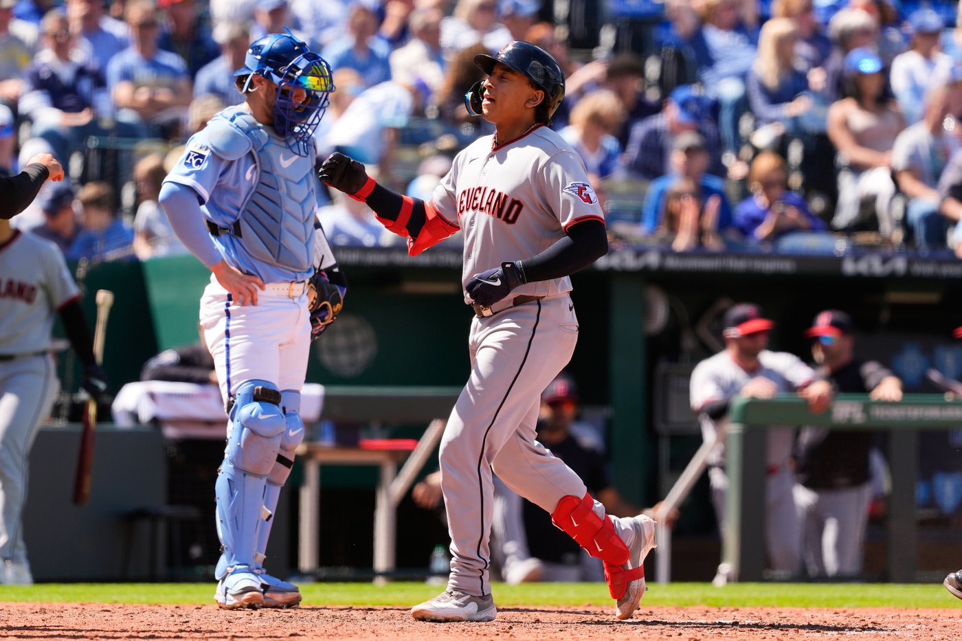 The Giants trade struggling catcher Patrick Bailey to the Guardians. Bo Naylor optioned to Columbus | iNFOnews.ca The Giants trade struggling catcher Patrick Bailey to the Guardians. Bo Naylor optioned to Columbus | iNFOnews.ca
