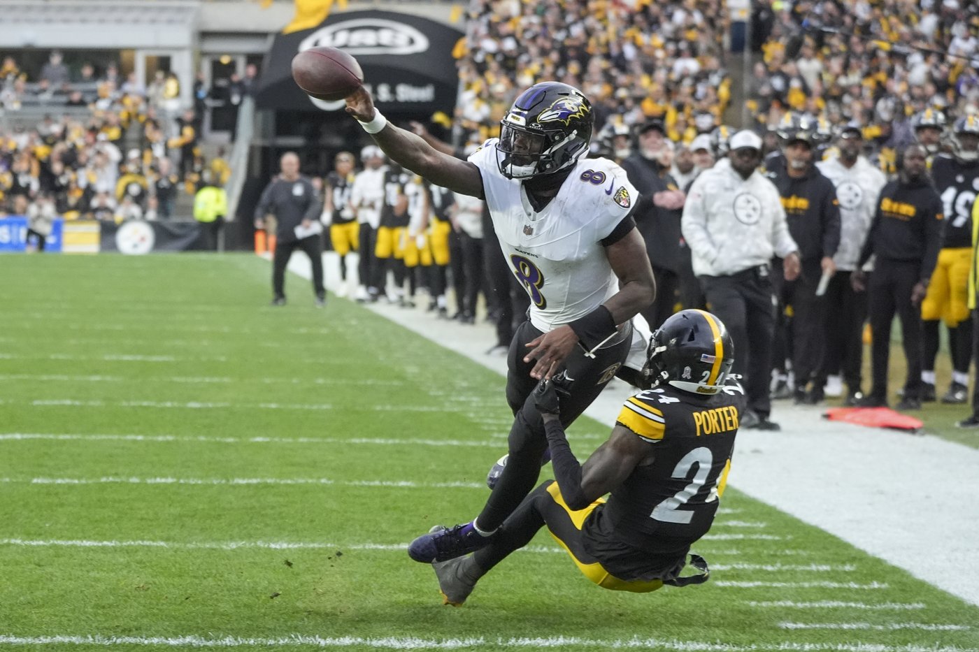 Ravens' Jackson and the NFL's top-ranked offense fail to stop AFC North rival Steelers -- again | iNFOnews.ca Ravens' Jackson and the NFL's top-ranked offense fail to stop AFC North rival Steelers -- again | iNFOnews.ca