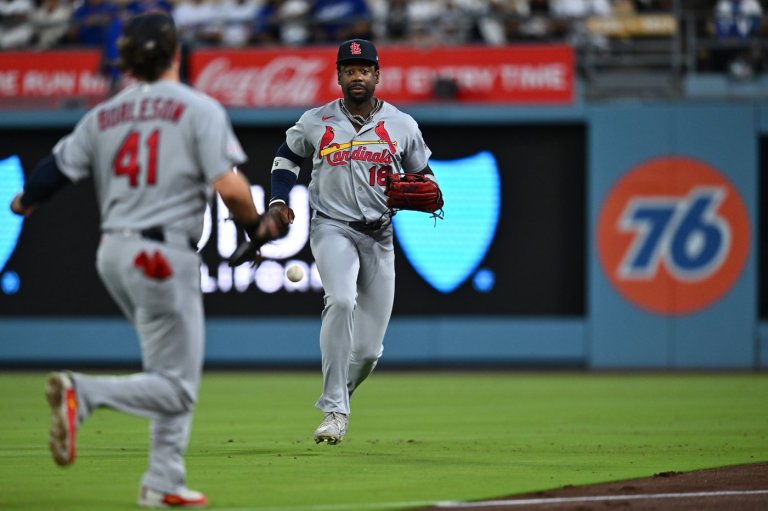 Saggese hits go-ahead single in the 10th in the Cardinals' 8-6 victory over the Dodgers | iNFOnews.ca