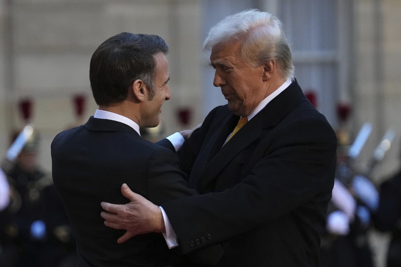 Trump is welcomed by Macron to Paris with presidential pomp and joined by Zelenskyy for their talks | iNFOnews.ca