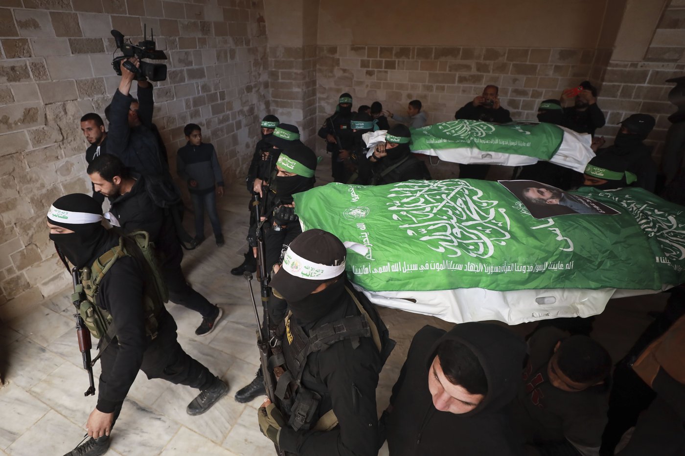 Middle East latest: 4 Israeli women soldiers will be next hostages freed from Gaza | iNFOnews.ca