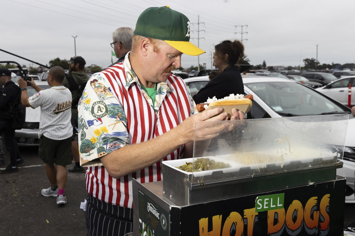 Athletics bid emotional farewell to Oakland Coliseum that they called home since 1968 | iNFOnews.ca