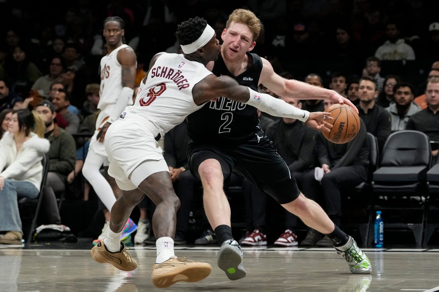 Harden scores 22 points with broken thumb, leads Cavaliers over the Nets 106-102 | iNFOnews.ca