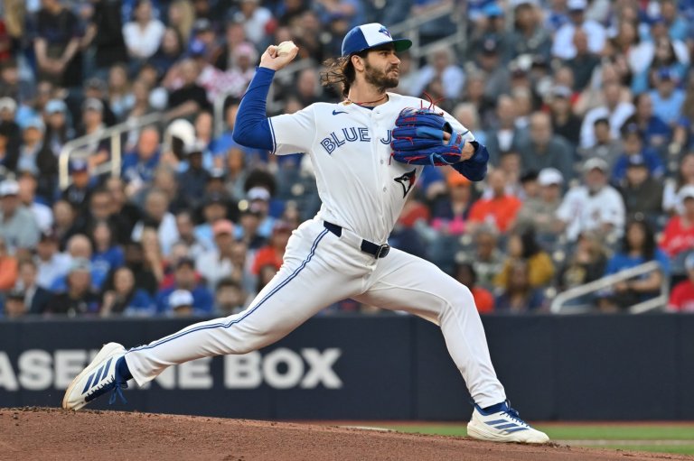 Blue Jays finding success going to well of strong at-bats, defensive play | iNFOnews.ca