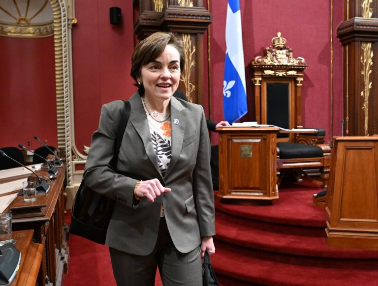 Quebec reimbursing farmers for fuel tax, says measure will help competitiveness | iNFOnews.ca
