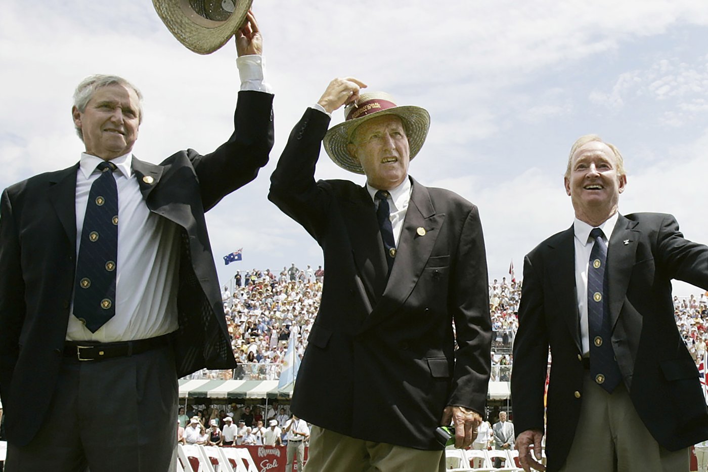 Neale Fraser, Australia's Davis Cup great, dies at 91 | iNFOnews.ca