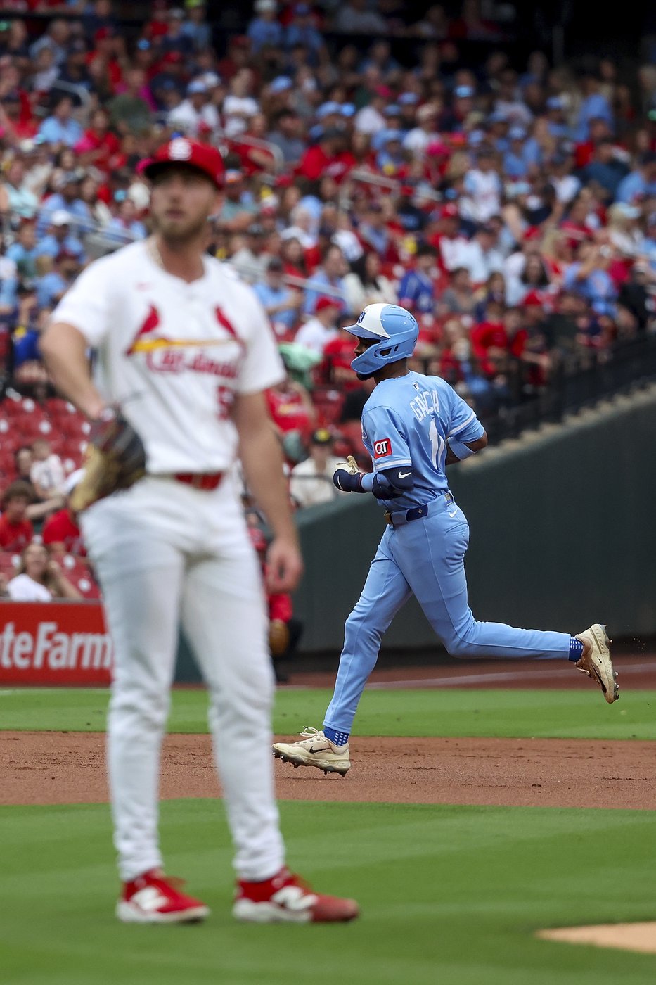 Cardinals' Matthew Liberatore leaves start against Royals with fatigue issues | iNFOnews.ca Cardinals' Matthew Liberatore leaves start against Royals with fatigue issues | iNFOnews.ca