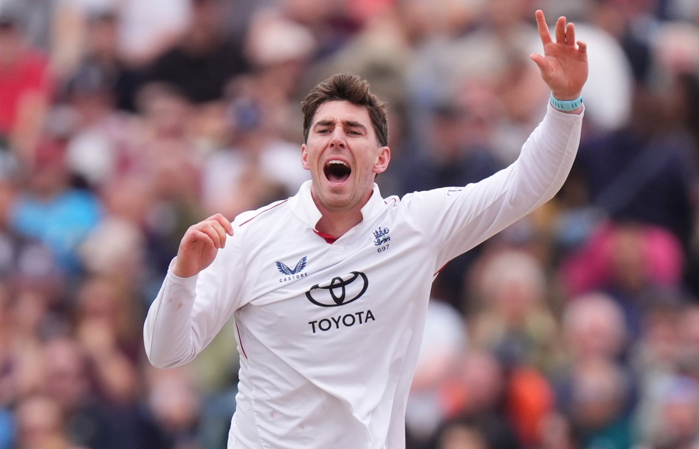Pakistan brings down deficit to 23 but England still in control of third cricket test | iNFOnews.ca Pakistan brings down deficit to 23 but England still in control of third cricket test | iNFOnews.ca
