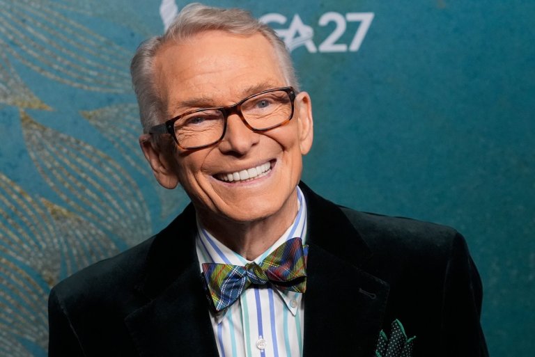 Bob Mackie, designer to the stars who dressed Cher and Madonna and defined '70s glamour, dies at 87 | iNFOnews.ca